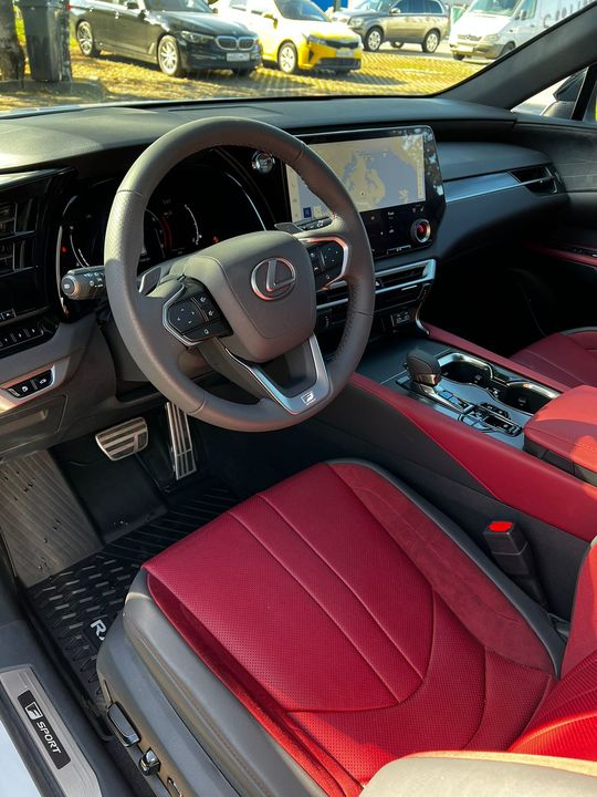 Lexus RX IV рестайлинг, 2025 год, 11 500 000 рублей, 13 фотография