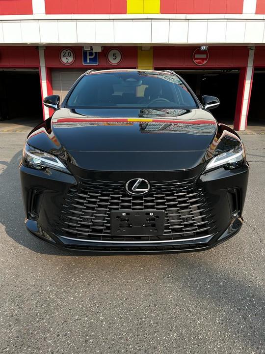 Lexus RX IV рестайлинг, 2024 год, 9 800 000 рублей, 8 фотография