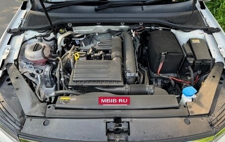 Volkswagen Passat B8 рестайлинг, 2015 год, 1 530 000 рублей, 17 фотография