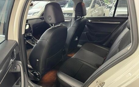 Skoda Octavia IV, 2021 год, 1 350 200 рублей, 10 фотография