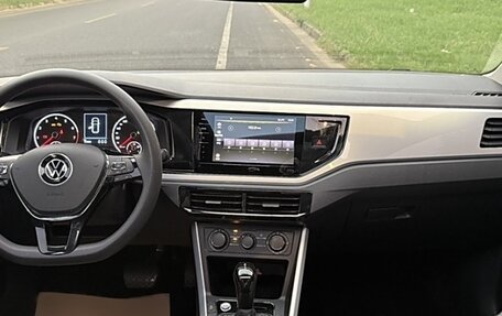 Volkswagen Polo, 2021 год, 1 000 325 рублей, 13 фотография