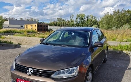 Volkswagen Jetta VI, 2012 год, 1 099 000 рублей, 1 фотография