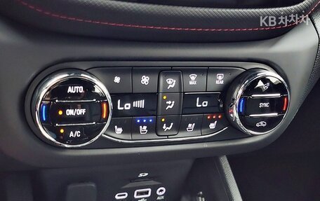 Chevrolet TrailBlazer, 2022 год, 1 670 000 рублей, 7 фотография