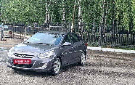 Hyundai Solaris II рестайлинг, 2013 год, 757 000 рублей, 3 фотография