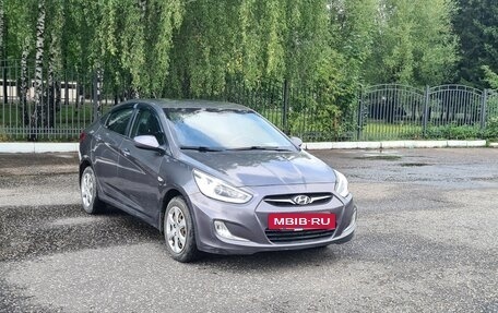 Hyundai Solaris II рестайлинг, 2013 год, 757 000 рублей, 4 фотография