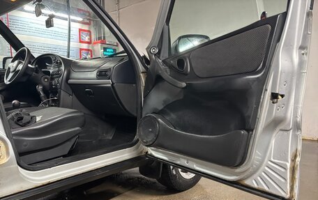 Chevrolet Niva I рестайлинг, 2012 год, 550 000 рублей, 16 фотография