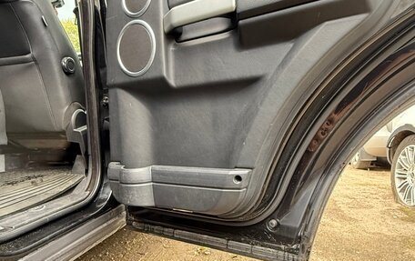 Land Rover Discovery III, 2008 год, 899 999 рублей, 14 фотография
