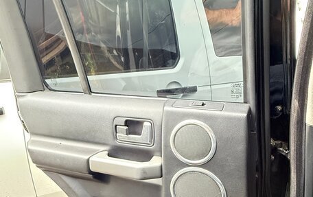 Land Rover Discovery III, 2008 год, 899 999 рублей, 24 фотография
