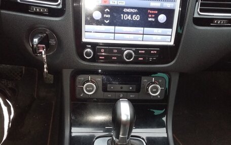 Volkswagen Touareg III, 2014 год, 2 350 000 рублей, 10 фотография