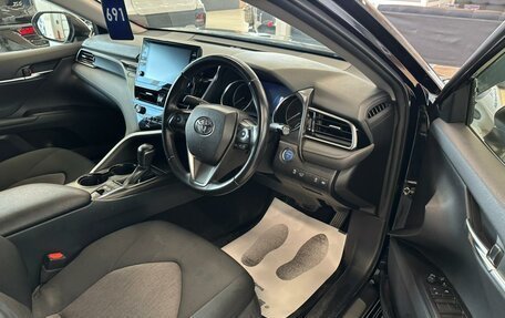 Toyota Camry, 2021 год, 3 199 900 рублей, 10 фотография