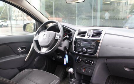 Renault Sandero II рестайлинг, 2014 год, 587 000 рублей, 9 фотография