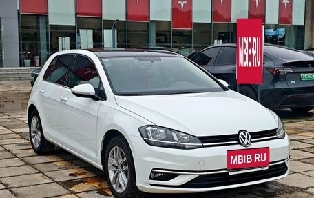 Volkswagen Golf VII, 2018 год, 1 600 887 рублей, 3 фотография
