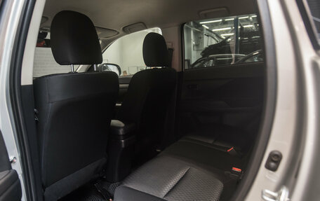 Mitsubishi Outlander III рестайлинг 3, 2014 год, 1 480 000 рублей, 11 фотография