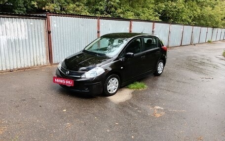 Nissan Tiida, 2011 год, 780 000 рублей, 31 фотография
