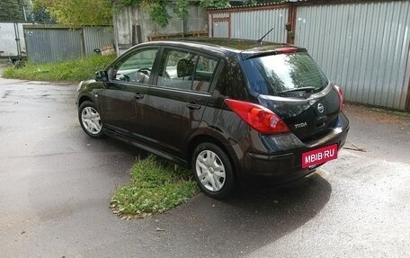 Nissan Tiida, 2011 год, 780 000 рублей, 36 фотография