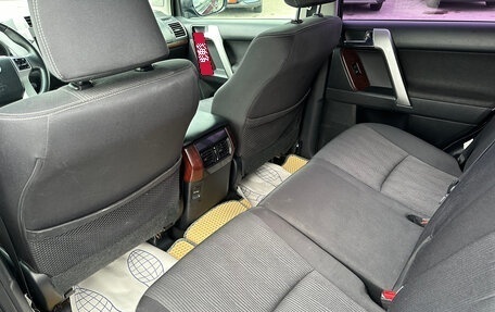 Toyota Land Cruiser Prado 150 рестайлинг 2, 2014 год, 3 130 000 рублей, 9 фотография