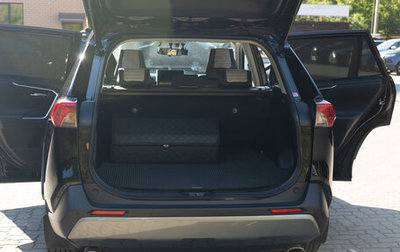 Toyota RAV4, 2019 год, 3 600 000 рублей, 1 фотография
