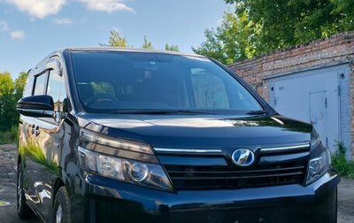 Toyota Voxy III, 2014 год, 1 750 000 рублей, 1 фотография