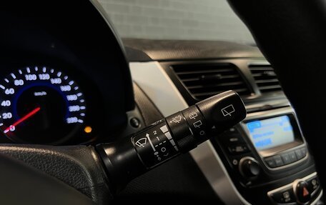 Hyundai Solaris II рестайлинг, 2011 год, 690 000 рублей, 16 фотография