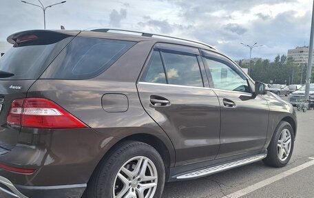 Mercedes-Benz M-Класс, 2013 год, 2 750 000 рублей, 6 фотография