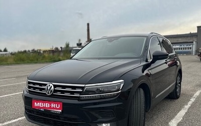 Volkswagen Tiguan II, 2019 год, 2 090 000 рублей, 1 фотография