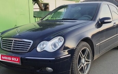 Mercedes-Benz C-Класс, 2003 год, 620 000 рублей, 1 фотография