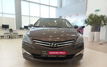 Hyundai Solaris II рестайлинг, 2015 год, 894 000 рублей, 2 фотография