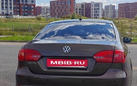 Volkswagen Jetta VI, 2012 год, 1 099 000 рублей, 5 фотография