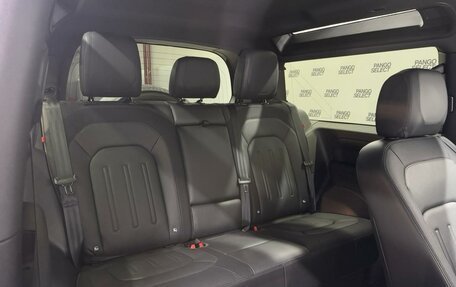 Land Rover Defender II, 2021 год, 6 300 000 рублей, 4 фотография