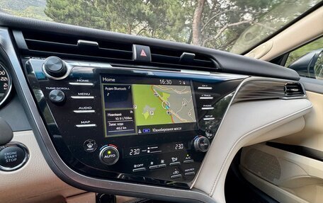 Toyota Camry, 2020 год, 3 450 000 рублей, 4 фотография