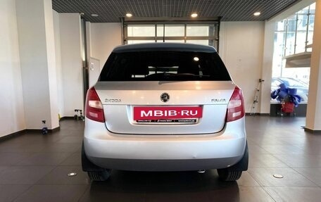 Skoda Fabia II, 2013 год, 630 000 рублей, 4 фотография