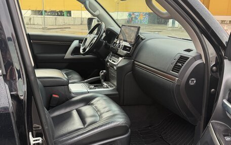 Toyota Land Cruiser 200, 2015 год, 5 100 000 рублей, 6 фотография