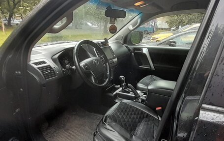 Toyota Land Cruiser Prado 150 рестайлинг 2, 2020 год, 3 700 000 рублей, 6 фотография