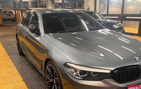 BMW 5 серия, 2018 год, 3 050 000 рублей, 3 фотография