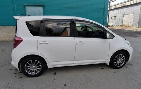 Toyota Ractis I, 2009 год, 800 000 рублей, 1 фотография