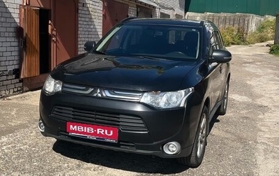 Mitsubishi Outlander III рестайлинг 3, 2012 год, 1 250 000 рублей, 1 фотография