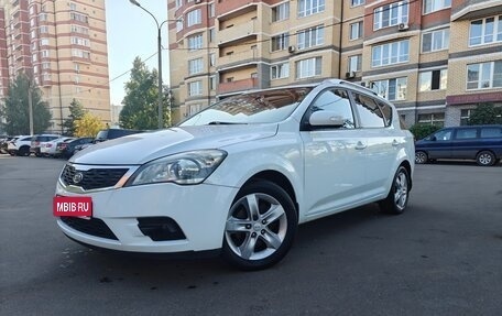 KIA cee'd I рестайлинг, 2011 год, 730 000 рублей, 1 фотография