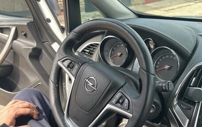 Opel Astra J, 2011 год, 800 000 рублей, 1 фотография