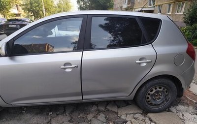 KIA cee'd I рестайлинг, 2008 год, 650 000 рублей, 1 фотография