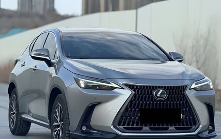 Lexus NX, 2022 год, 3 200 000 рублей, 2 фотография
