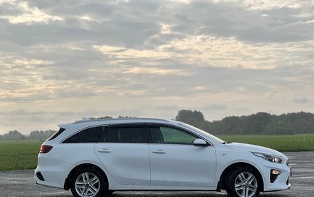 KIA cee'd III, 2021 год, 1 850 000 рублей, 5 фотография
