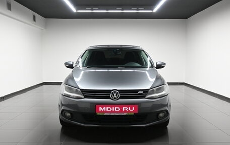 Volkswagen Jetta VI, 2011 год, 875 000 рублей, 5 фотография