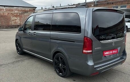 Mercedes-Benz V-Класс, 2020 год, 7 900 000 рублей, 7 фотография