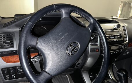 Toyota Land Cruiser Prado 120 рестайлинг, 2007 год, 2 700 000 рублей, 2 фотография