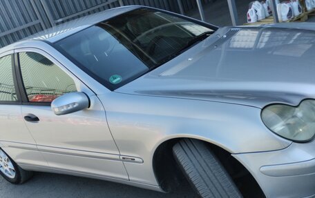 Mercedes-Benz C-Класс, 2003 год, 850 000 рублей, 2 фотография