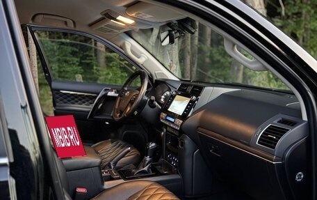 Toyota Land Cruiser Prado 150 рестайлинг 2, 2018 год, 4 400 000 рублей, 5 фотография