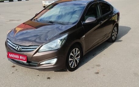 Hyundai Solaris II рестайлинг, 2015 год, 1 150 000 рублей, 1 фотография