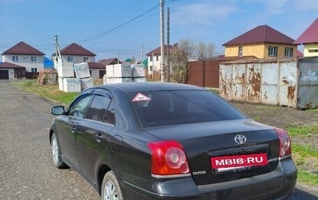 Toyota Avensis III рестайлинг, 2006 год, 850 000 рублей, 4 фотография