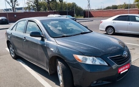 Toyota Camry, 2008 год, 900 000 рублей, 2 фотография