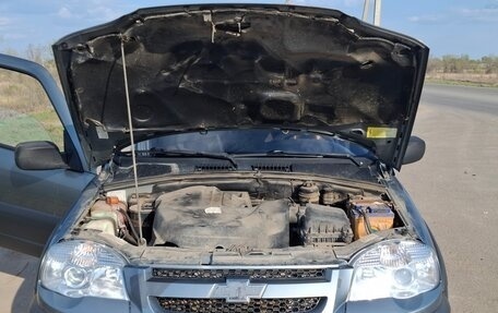Chevrolet Niva I рестайлинг, 2011 год, 420 000 рублей, 2 фотография